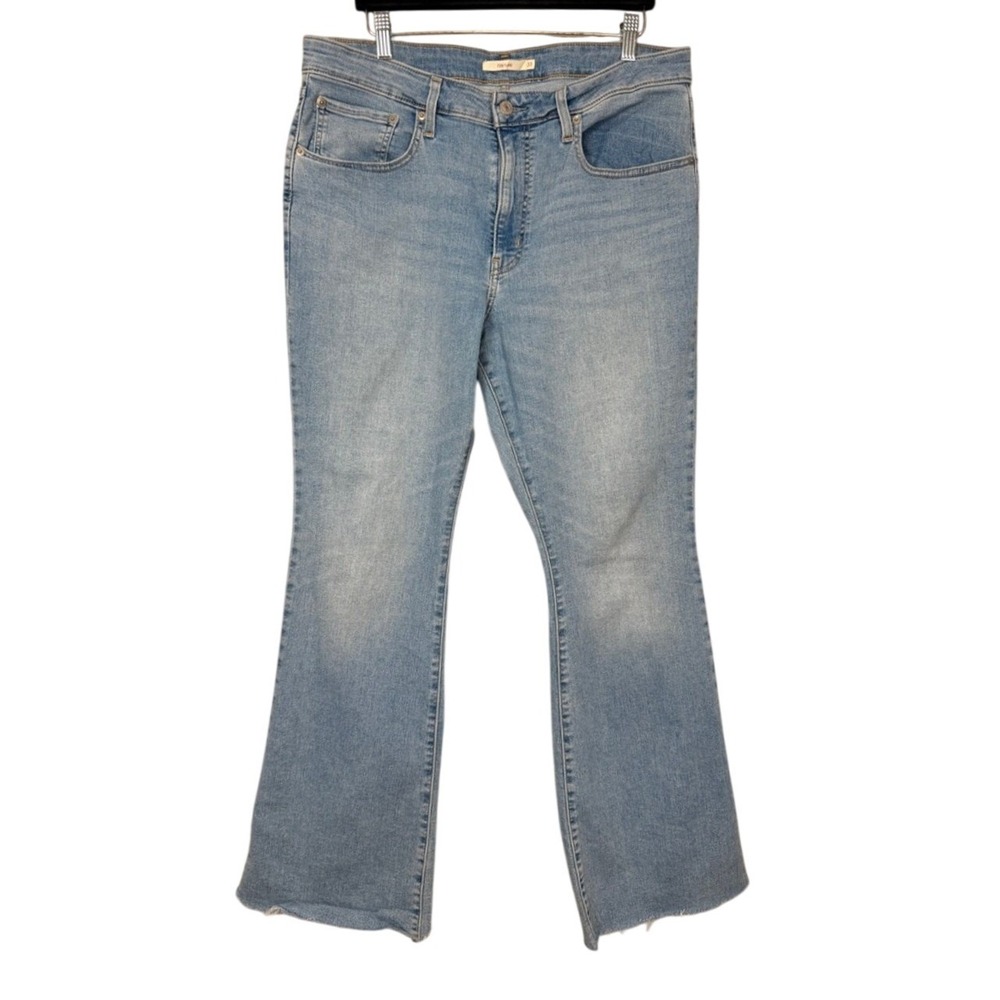 Levi Strauss 726 High Rise Flare Jeans Light Wash Distressed Raw Hem Women 33x32